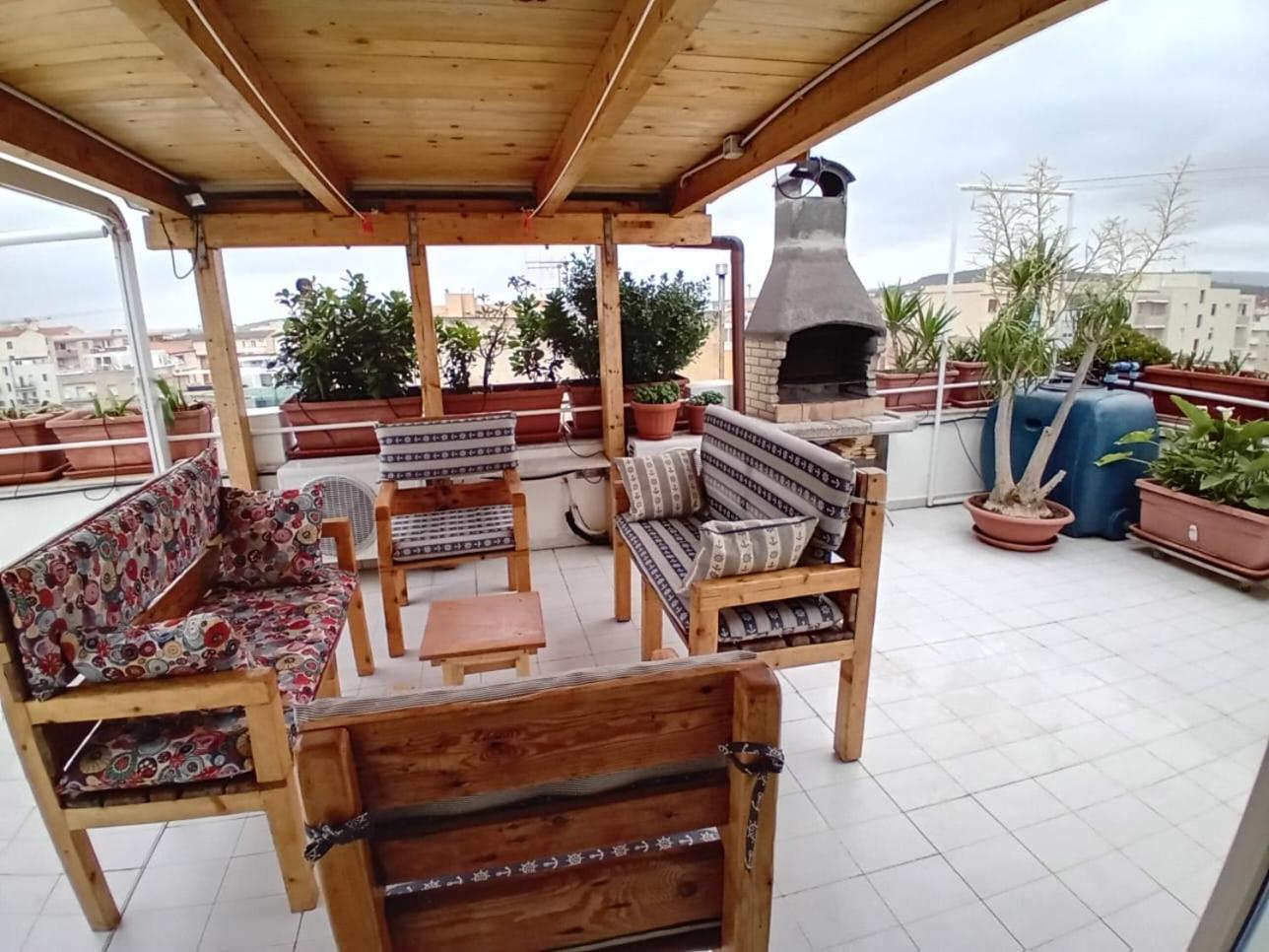 Appartamento Con Terrazza Alghero Buitenkant foto