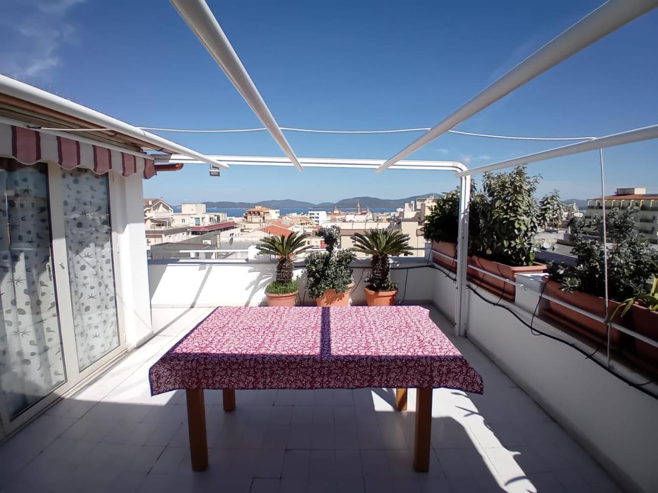 Appartamento Con Terrazza Alghero Buitenkant foto